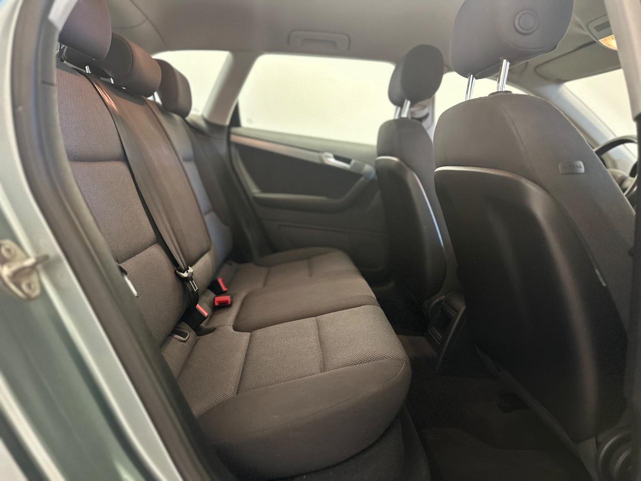 Audi A3 SPB 1.6 S tronic Attraction AUTOMATICA