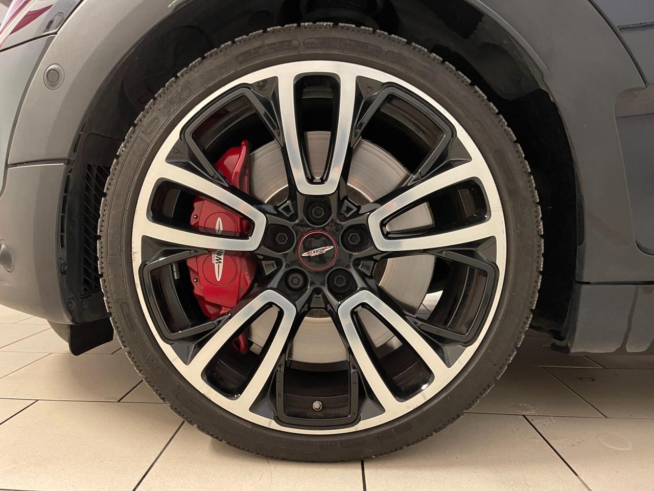 Mini Clubman John Cooper Works ALL4 2.0 JCW 306cv c.auto-LEGGI SOTTO