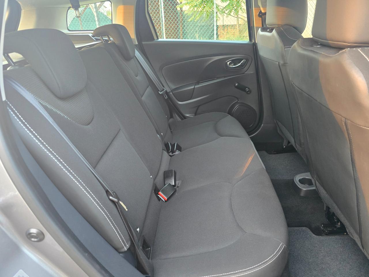 Renault Clio Sporter 1.5 DCI con GARANZIA