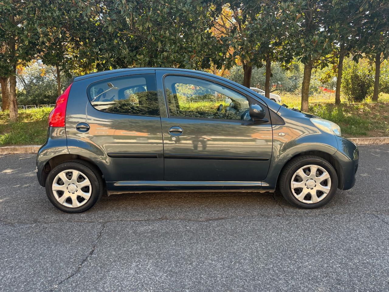 Peugeot 107 1.0 68CV 5p. Sweet Years