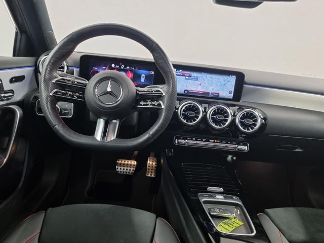 MERCEDES-BENZ A 180 Automatic AMG Line Premium Plus