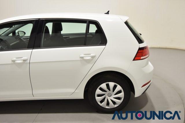 VOLKSWAGEN Golf 1.6 TDI 115CV TRENDLINE AUTOCARRO