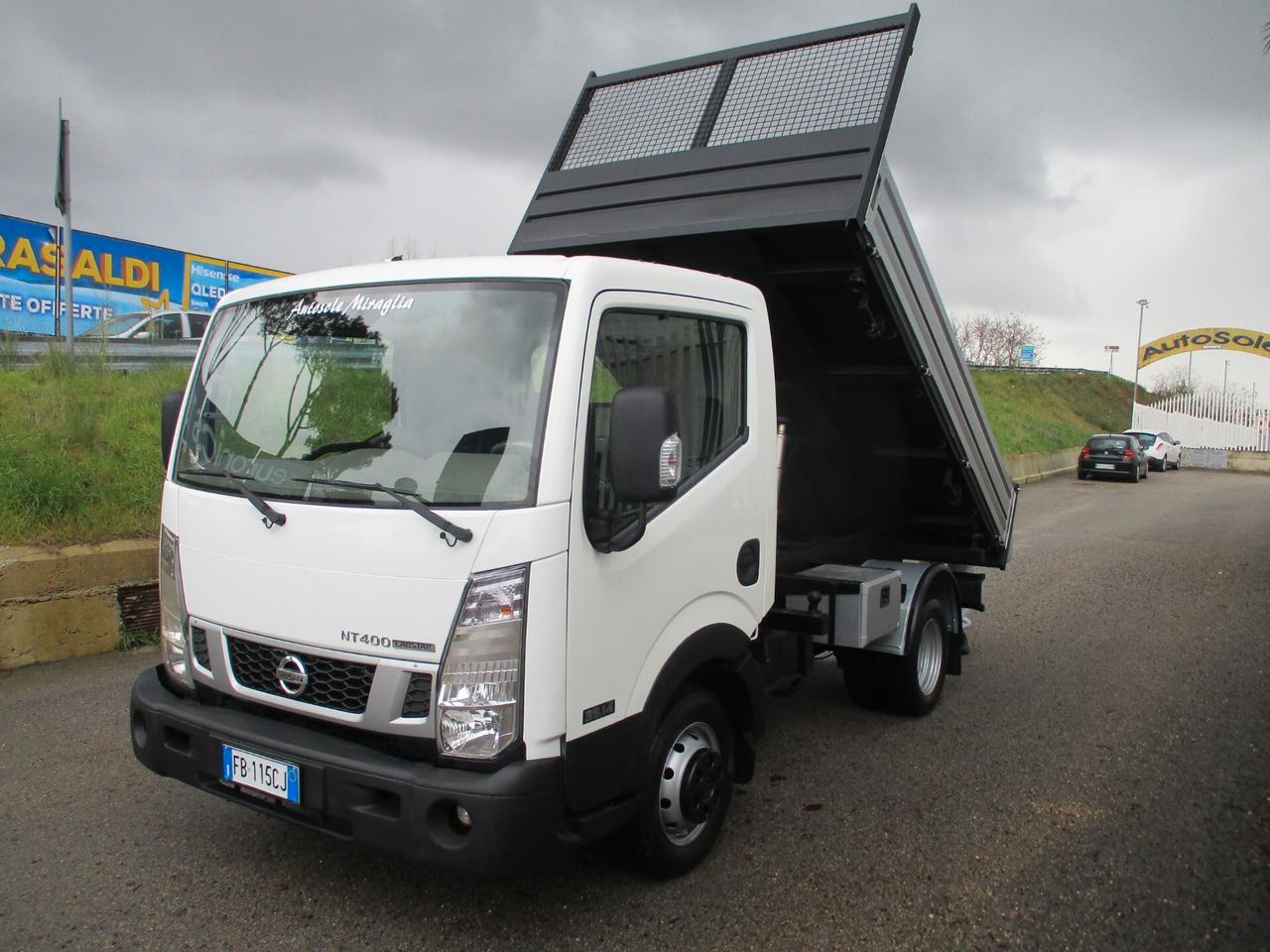 Nissan Cabstar NT 400 35-14 2.5 140CV E5 RIBALTABILE TRILATERALE