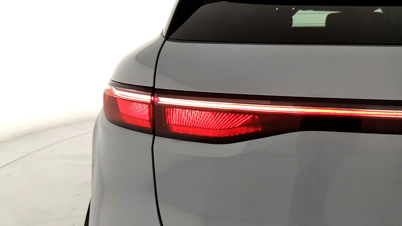 RENAULT Megane IV - Megane E-Tech Iconic EV60 220cv AC22