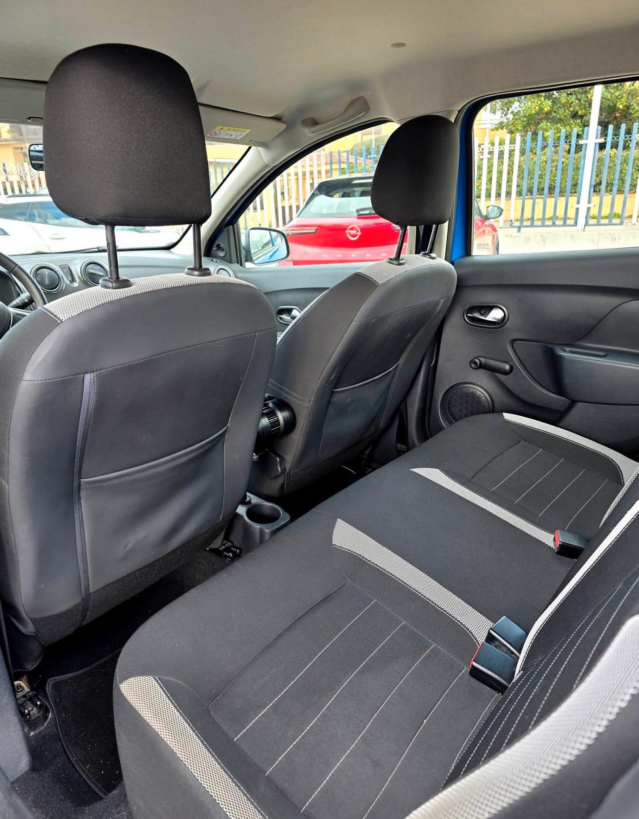 Dacia Sandero Stepway 1.0 bz 75 CV Access con 64.000 Chilometri