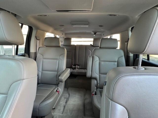 Chevrolet Suburban LTZ 5.3L V8