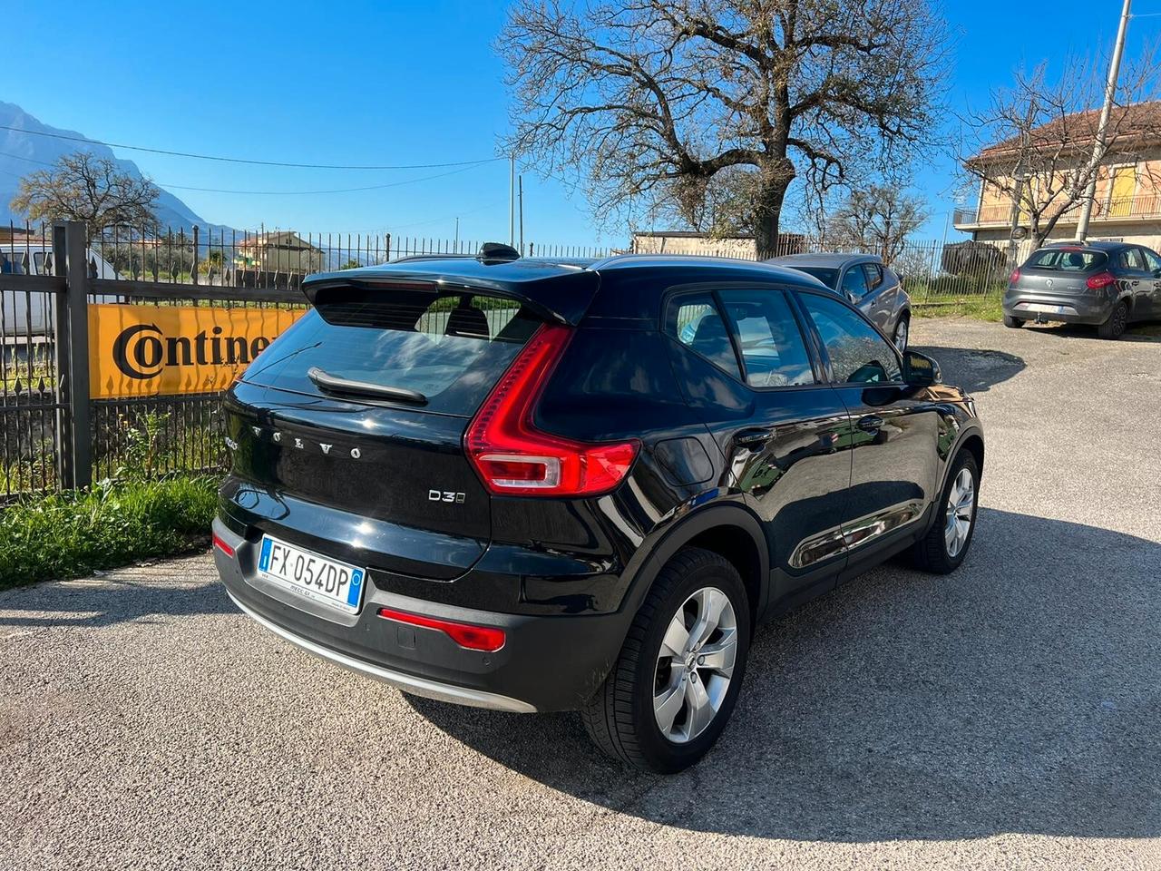 Volvo XC40 D4 AWD Geartronic Business Plus