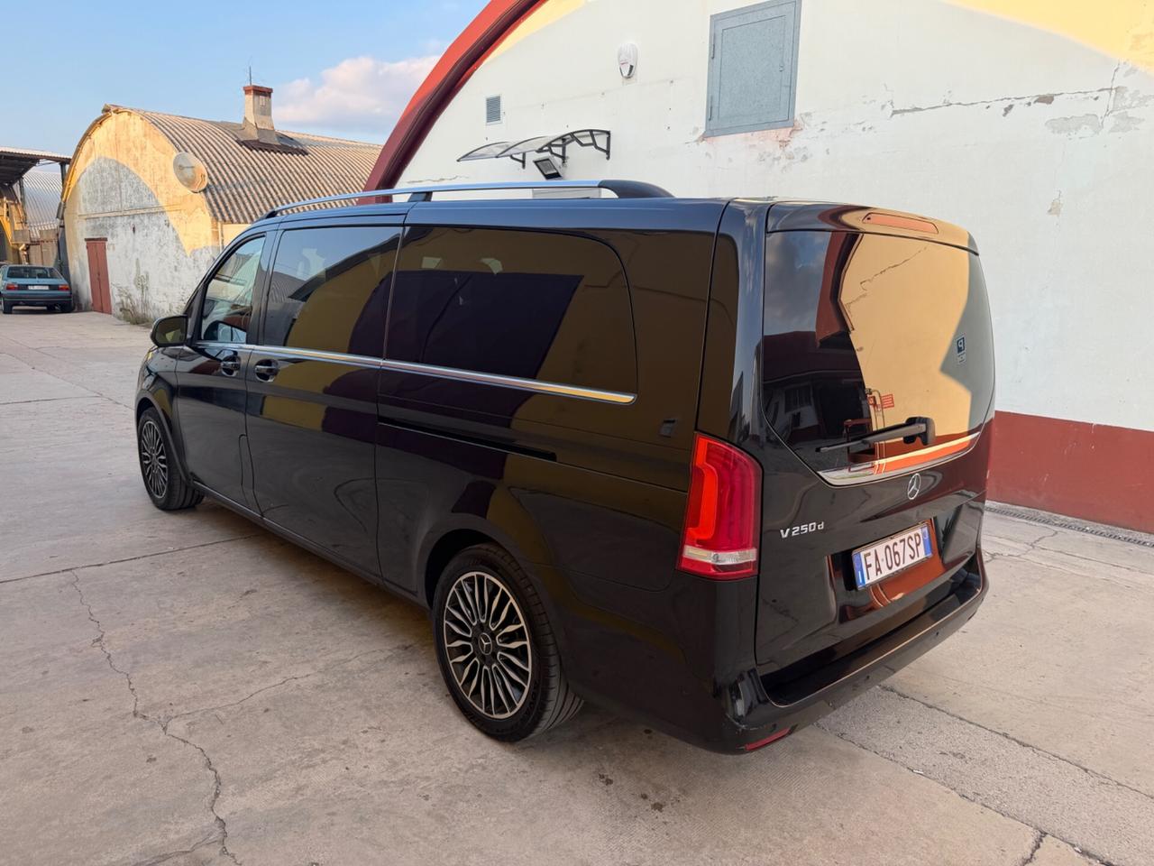 Mercedes-benz V 250 d Premium Extralong Full