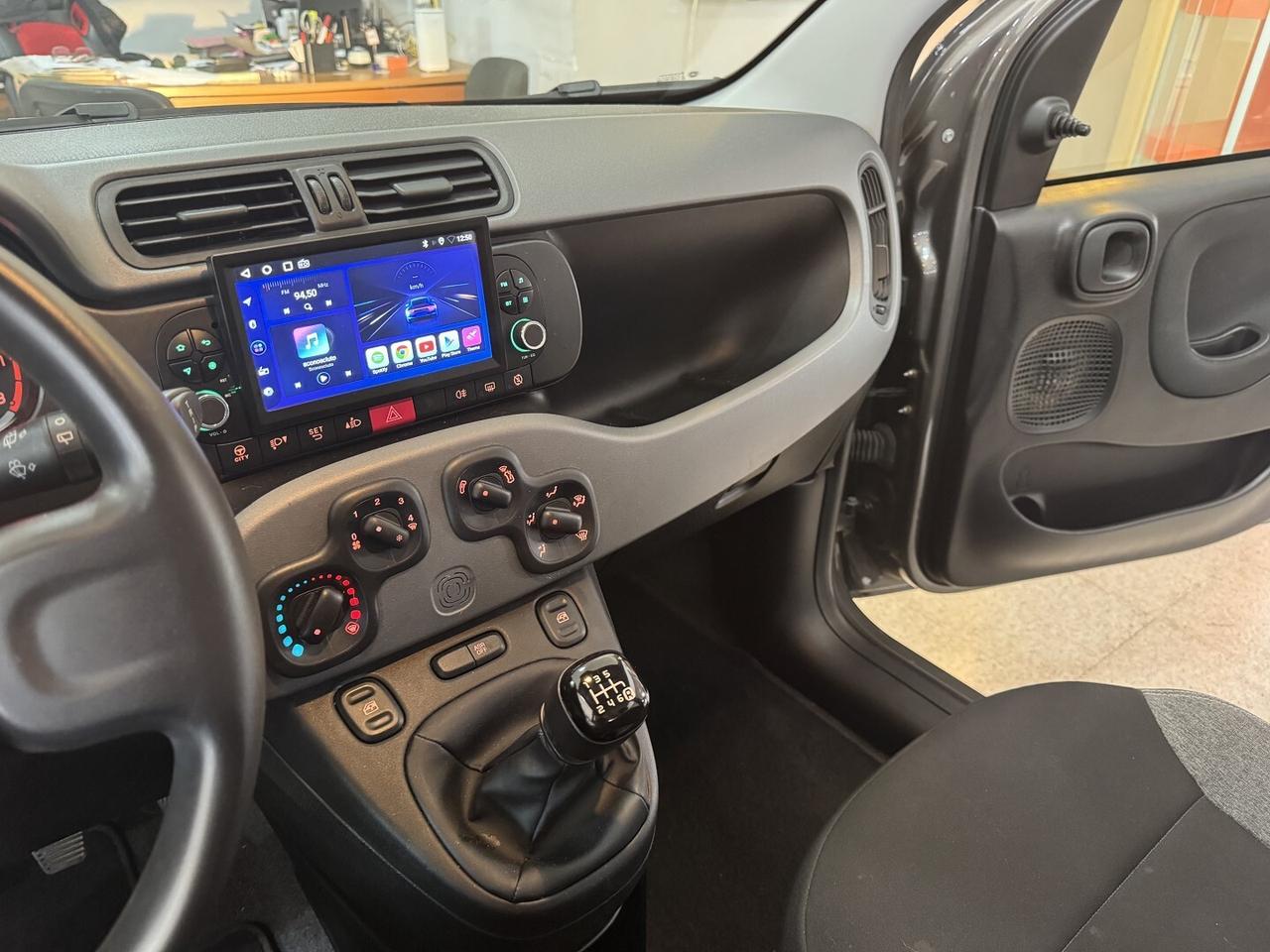 FIAT PANDA HIBRIDA 1.0 cc. CAR PLAY