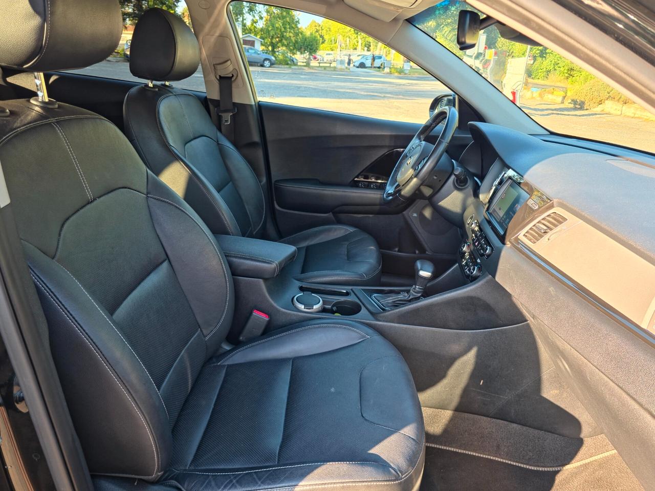 Kia Niro 1.6 GDi DCT HEV Style CV-140 Automatica NEO 2019