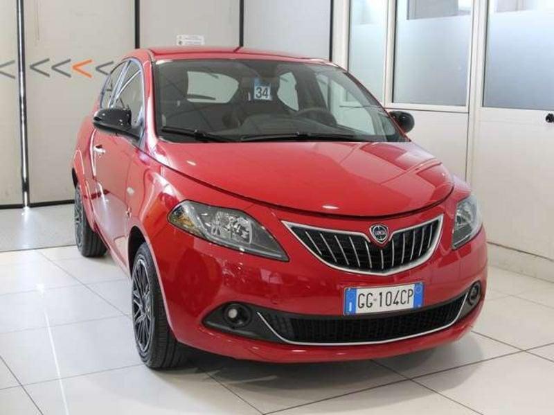 Lancia Ypsilon 1.0 firefly hybrid Gold s