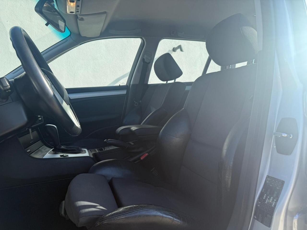 Bmw 320i (2.2) 170 Cv Touring Attiva automatica