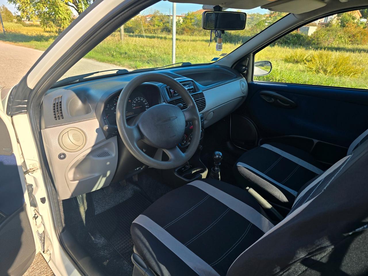 Fiat Punto 1.2 Benzina GPL NEOPATENTATI