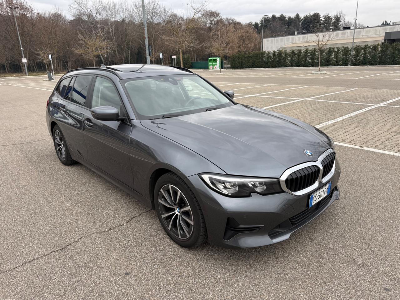 Bmw 318 d 150Cv Touring Automatic*Navi*Panorama*Full