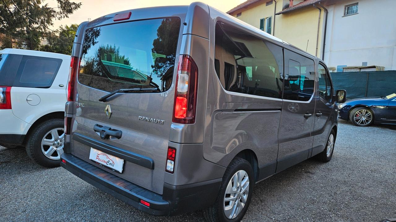 Fiat Talento Renault Trafic 2.0 Dci 120 cv Intens 9 posti Lungo