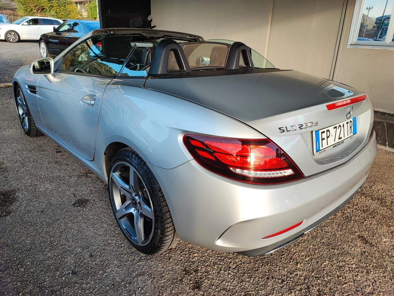 Mercedes-benz SLC 250 250d PREMIUM AMG