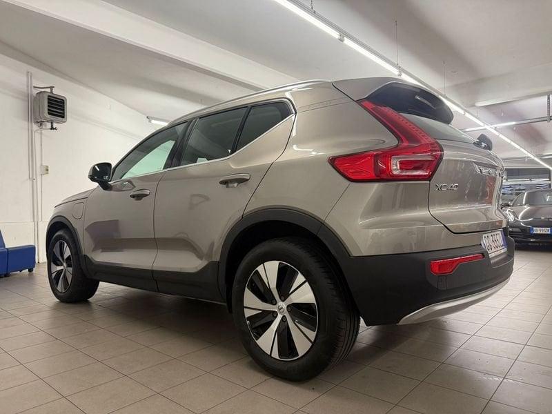 Volvo XC40 T4Recharge Plug-inInscriptionExpression anche a311€