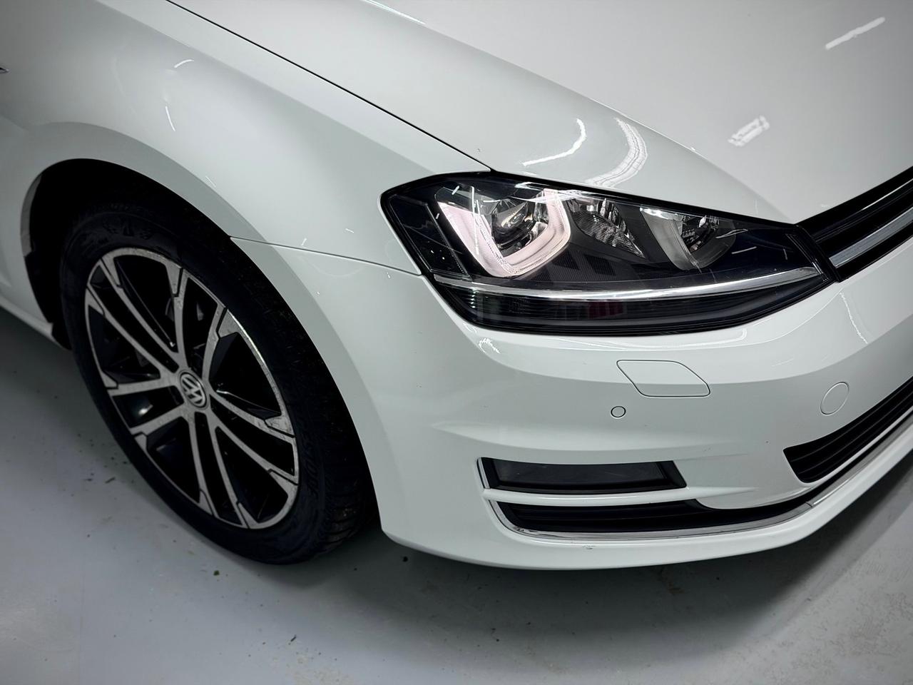 Volkswagen Golf 2.0 TDI DSG 5p. Highline BlueMotion Technology