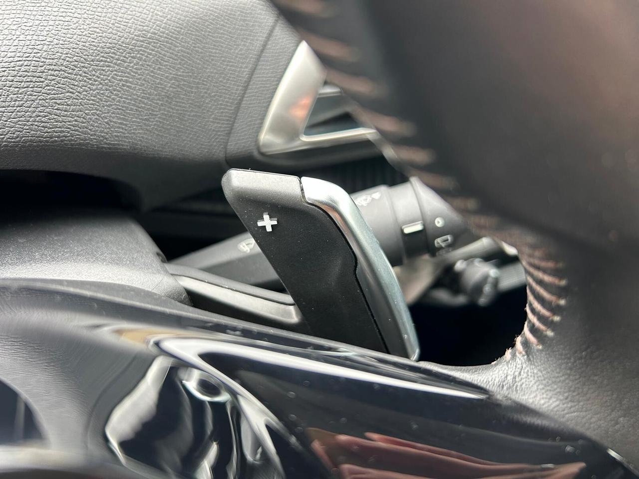 Peugeot 3008 BlueHDi 130 S&S Business