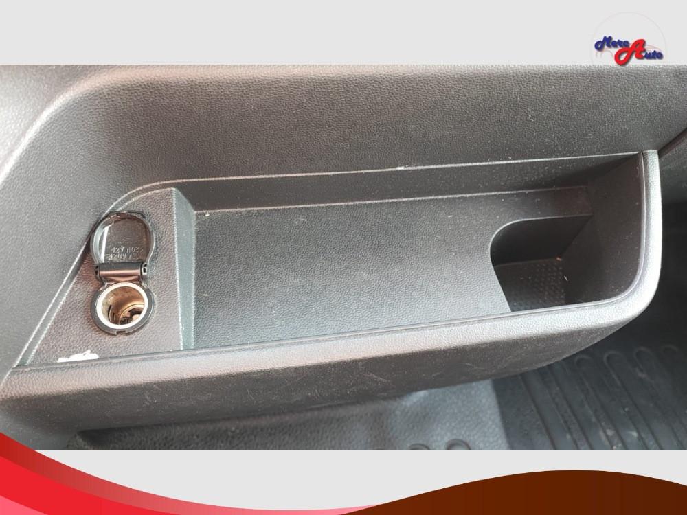 Master T33 2.3dCi135 PM-TM Furg.Ice Pl.