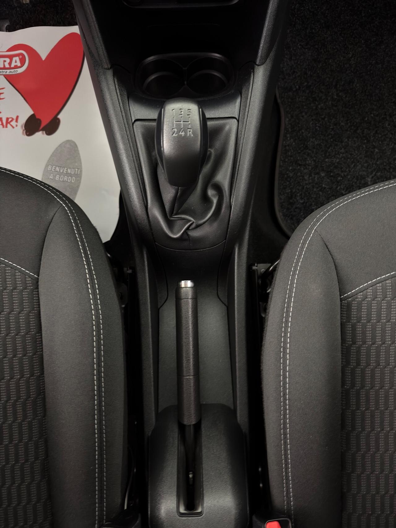 Peugeot 208 PureTech 82 5 porte Allure