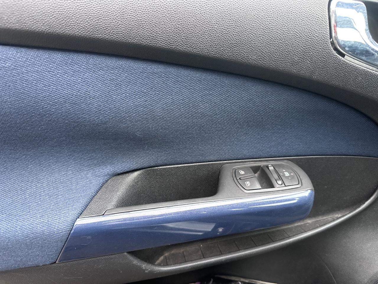 Opel Corsa 1.2 5 porte Club solo 73000 km certificati