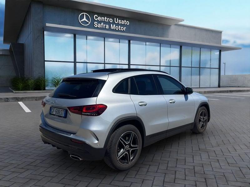 Mercedes-Benz GLA GLA 200 d Automatic Premium
