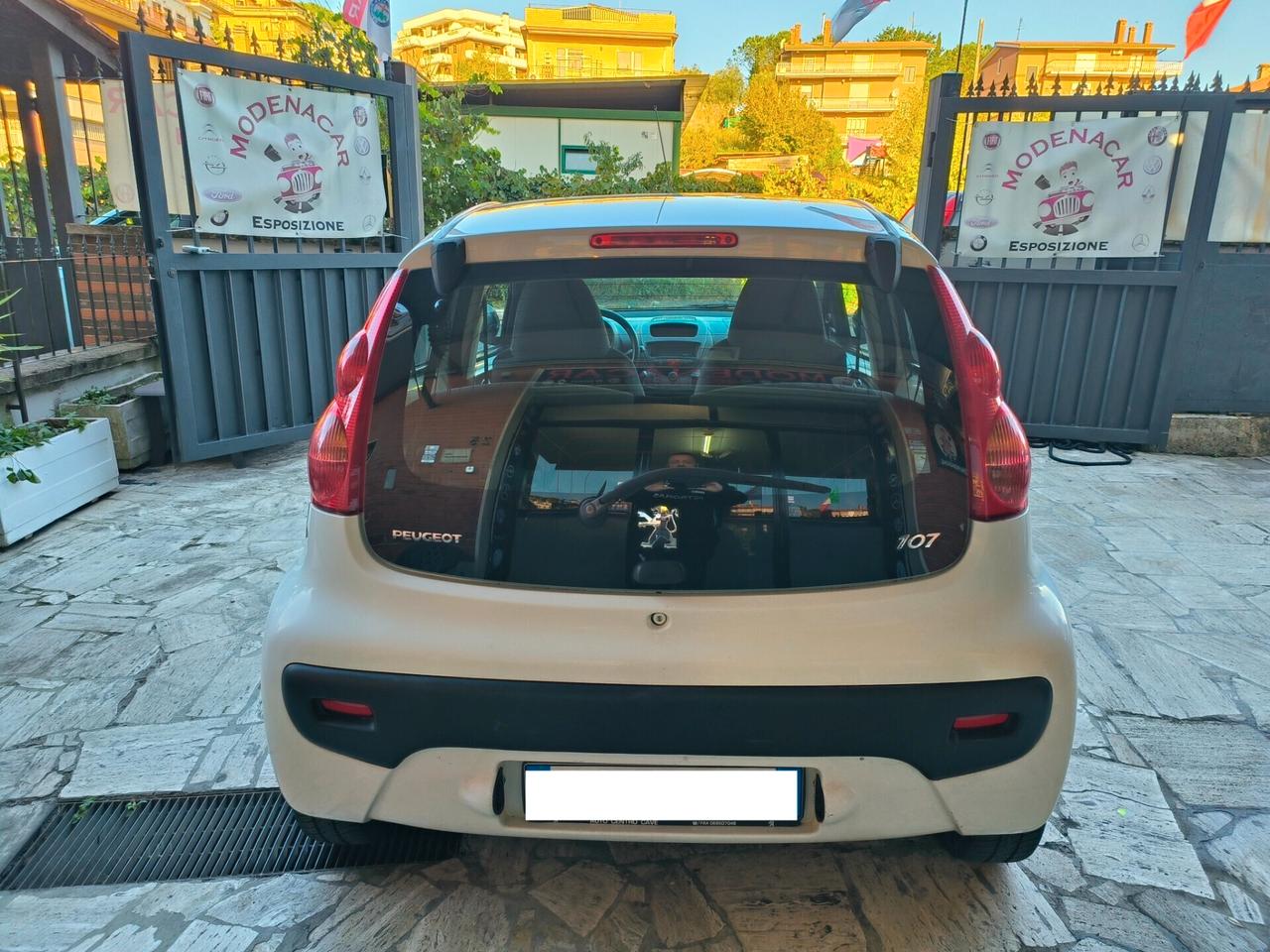 Peugeot 107 1.0 68CV 5p. Active