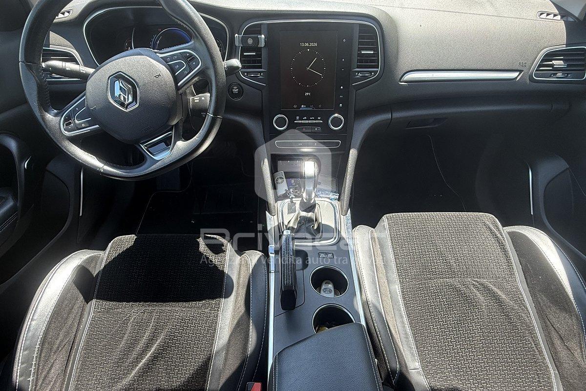 RENAULT Mégane dCi 8V 110 CV EDC Energy Intens