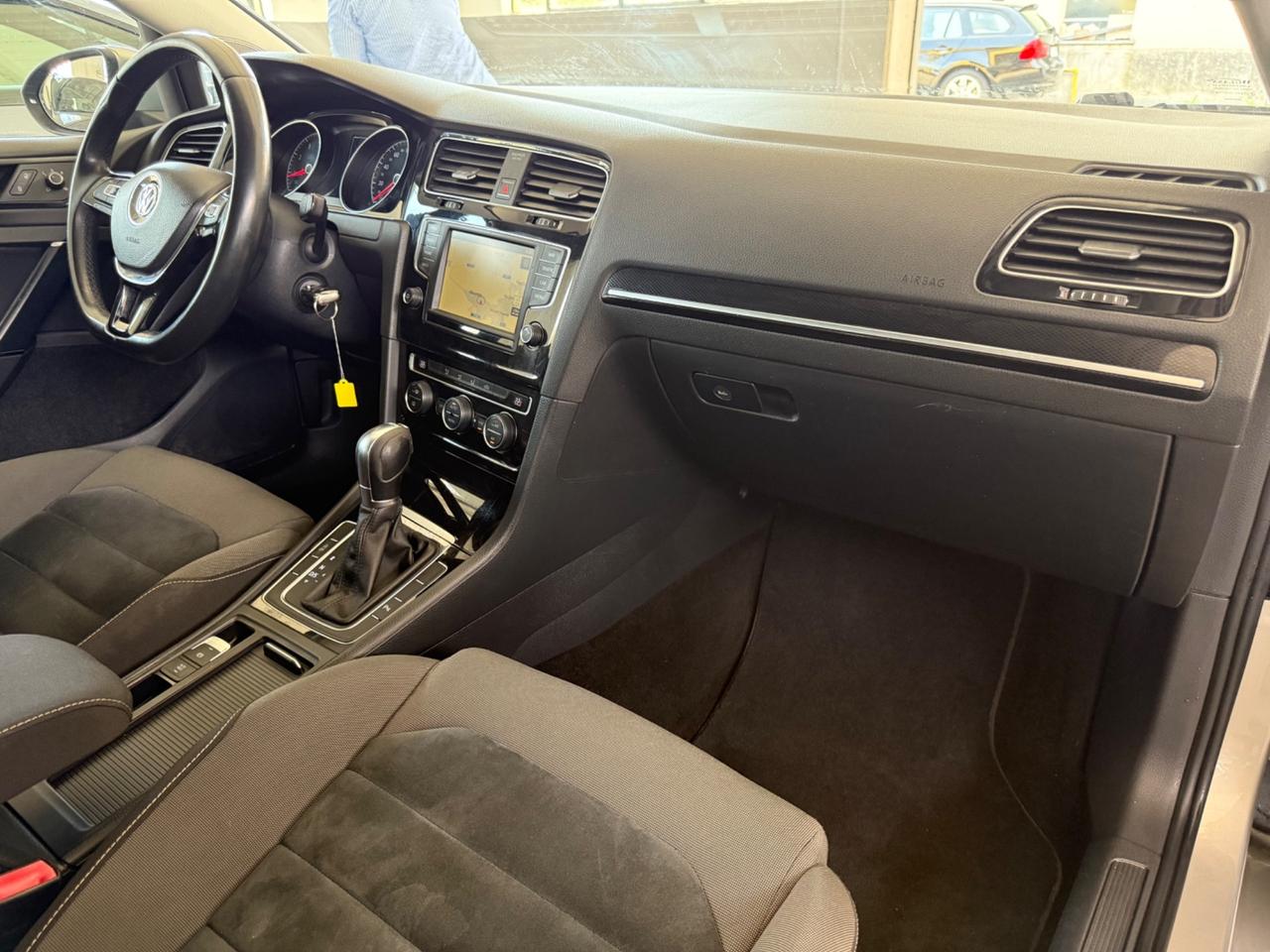 Volkswagen Golf 1.4 TGI DSG 5p. Highline UNICO PROP CAMBIO NUOVO
