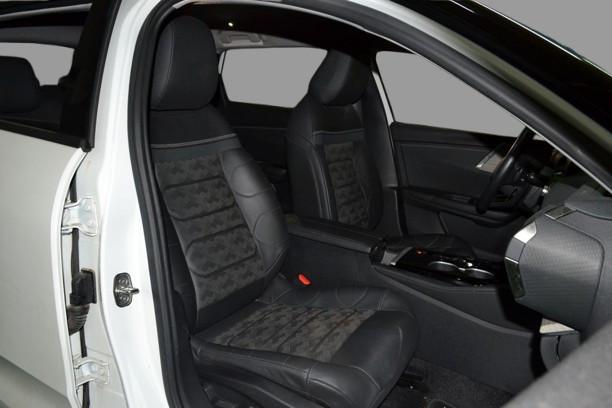 CITROEN C5 - C5 X 1.6 180CV SHINE PACK
