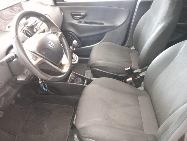 LANCIA Ypsilon 1.2 69 CV 5 porte GPL Ecochic Gold uniproprietario