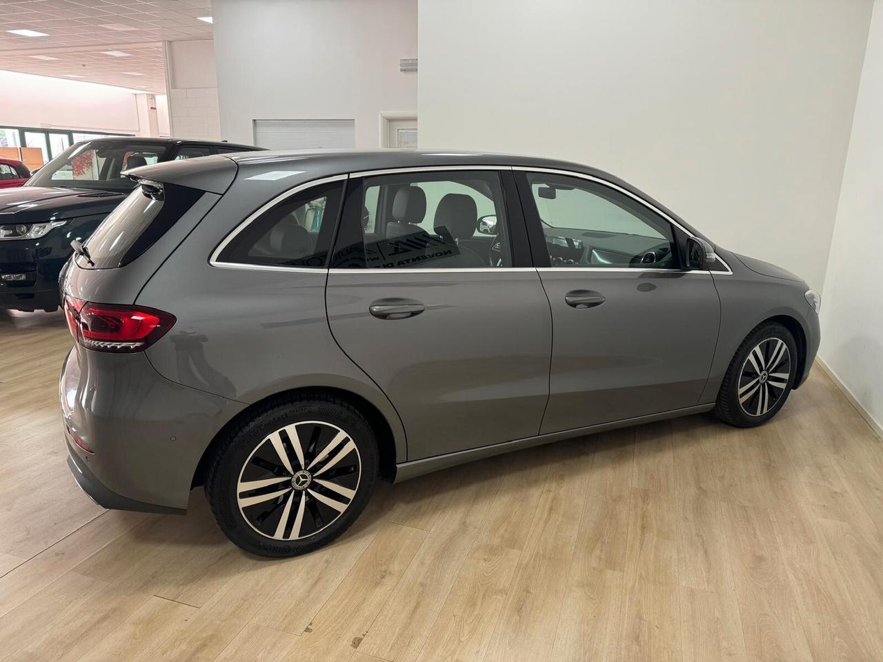 Mercedes-benz B 200 d Automatic Premium Plus MANUALE