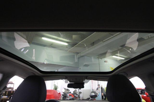 NISSAN Qashqai 1.5 dCi Tekna 110 CV