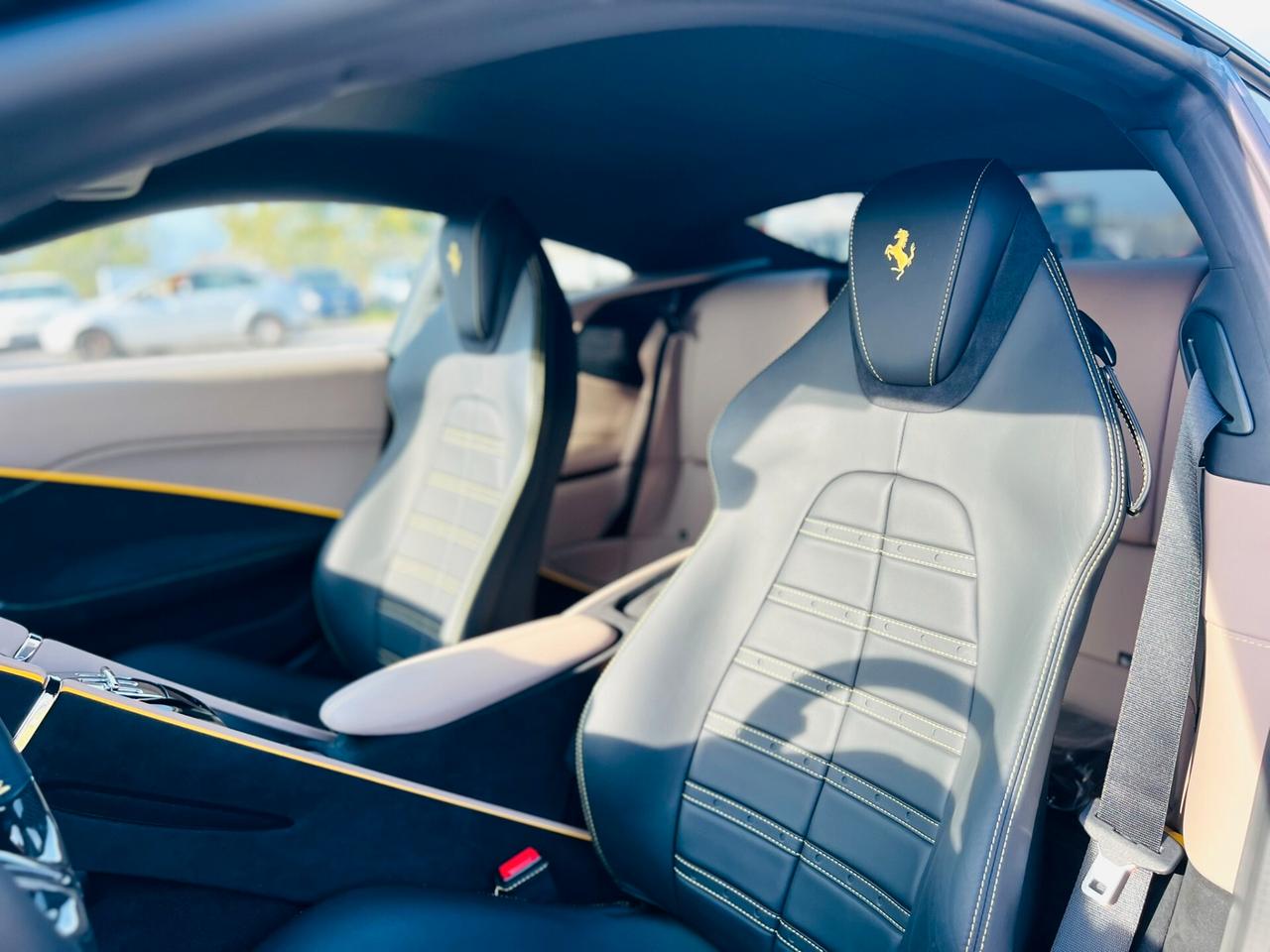 Ferrari Roma 3.9 620cv DCT COUPE' UNICOPROPRIETARIO IVA ESPOSTA ITALIANA