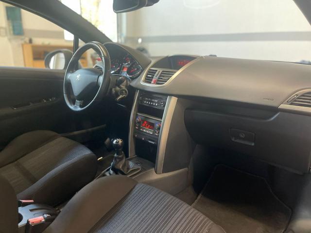 PEUGEOT 207 1.6 VTi 120CV CC Allure