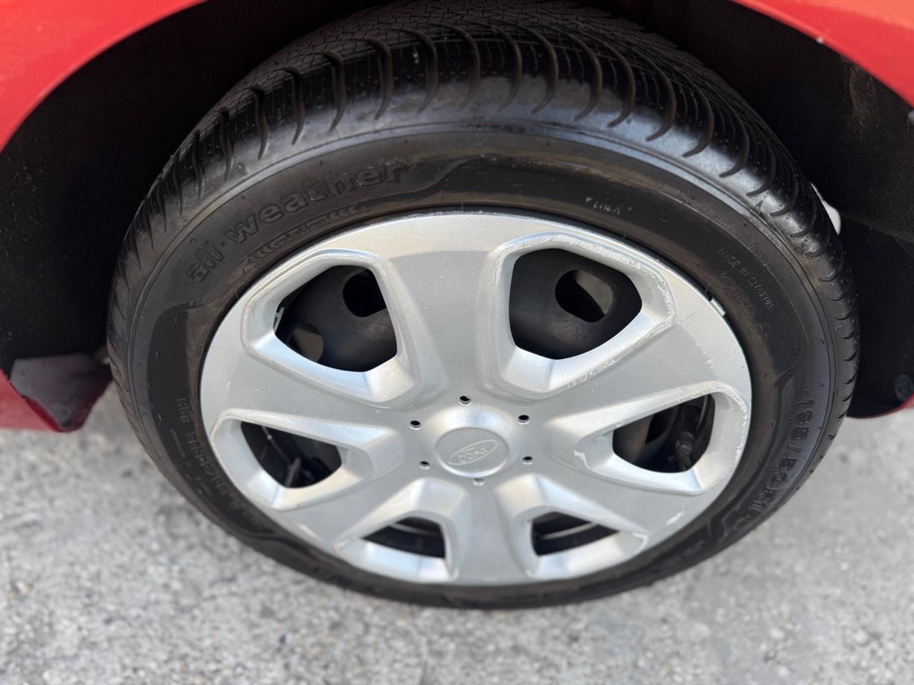 Ford Fiesta 1.2 BENZINA 5P. POCHI KM SOLO 88 MILA