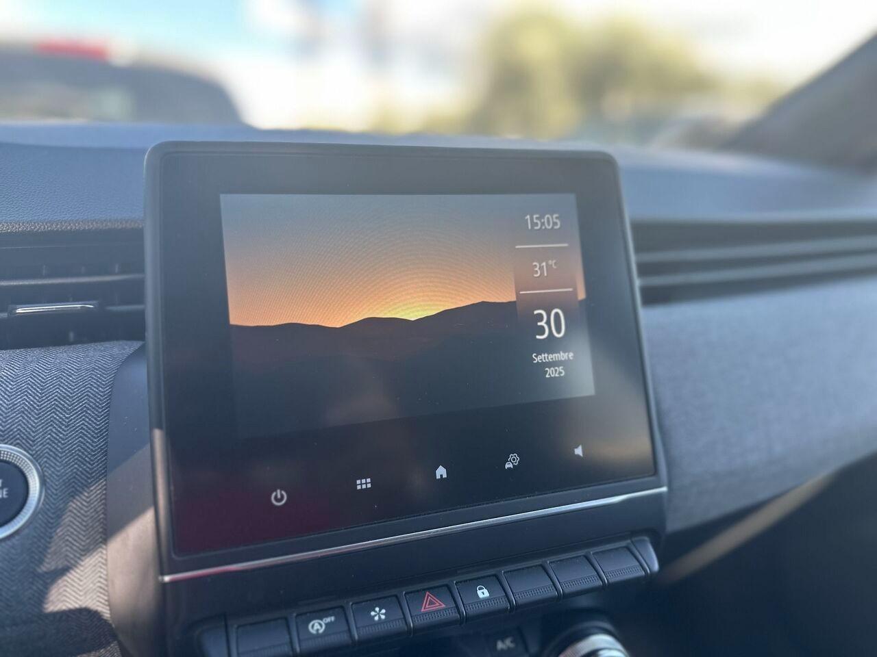 RENAULT Clio V 2023 - Clio 1.0 tce Techno 90cv