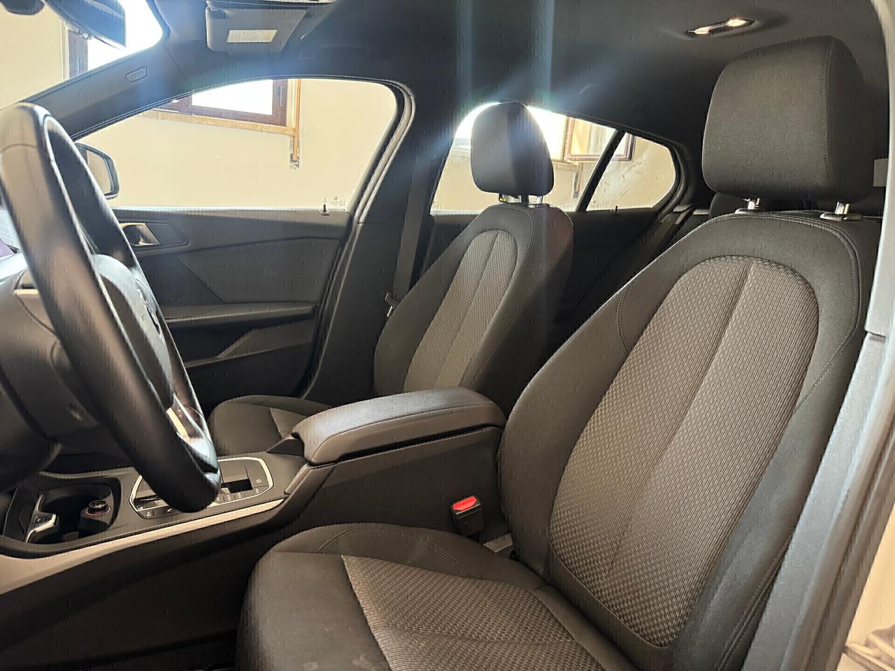 Bmw 116d Sport Line - 2021