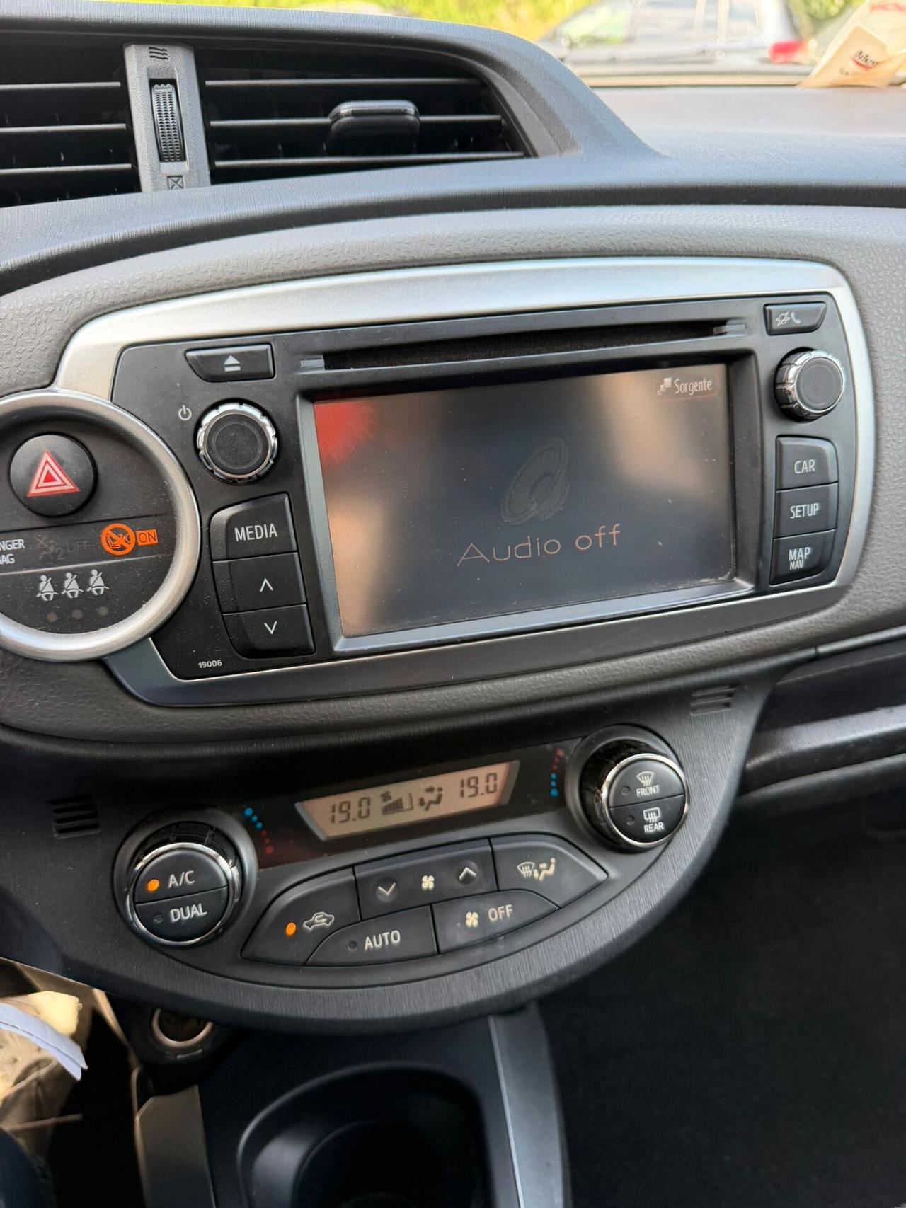 Toyota Yaris 1.4 D-4D Lounge offerta del mese