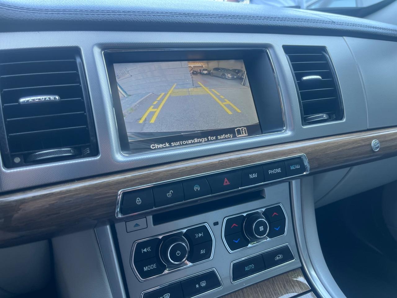 Jaguar XF 2.2 D 200 CV Portfolio