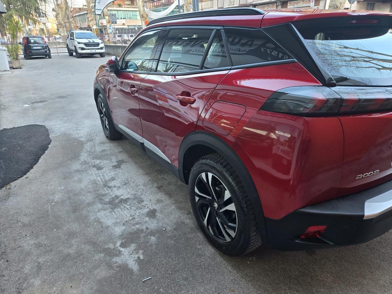 Peugeot 2008 BlueHDi 100 S&S Allure