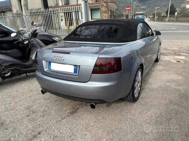 AUDI - A4 Cabrio - Cabriolet 2.5 V6 TDI AUTOMATICA
