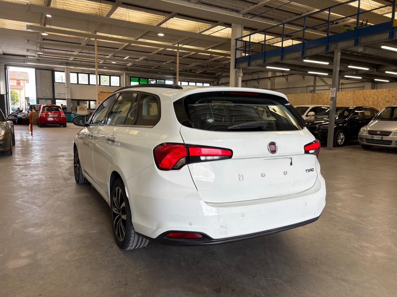 Fiat Tipo 1.6 Mjt S&S SW Lounge 2017