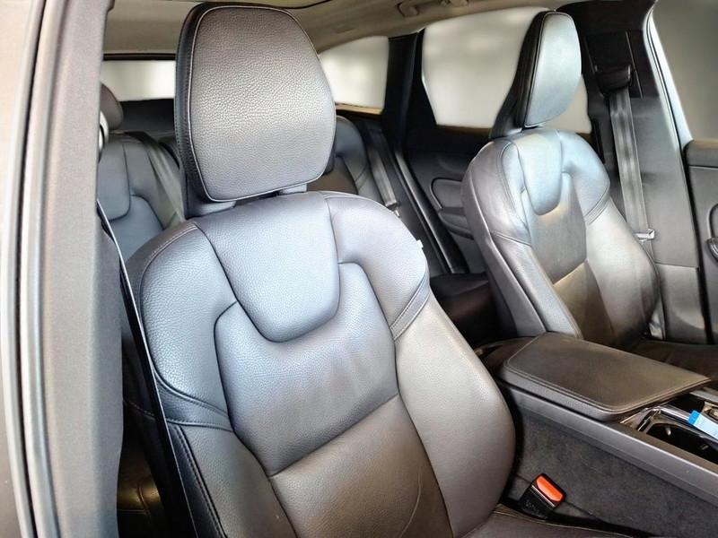 VOLVO XC60 T6 Plug-in AWD auto Recharge Inscription