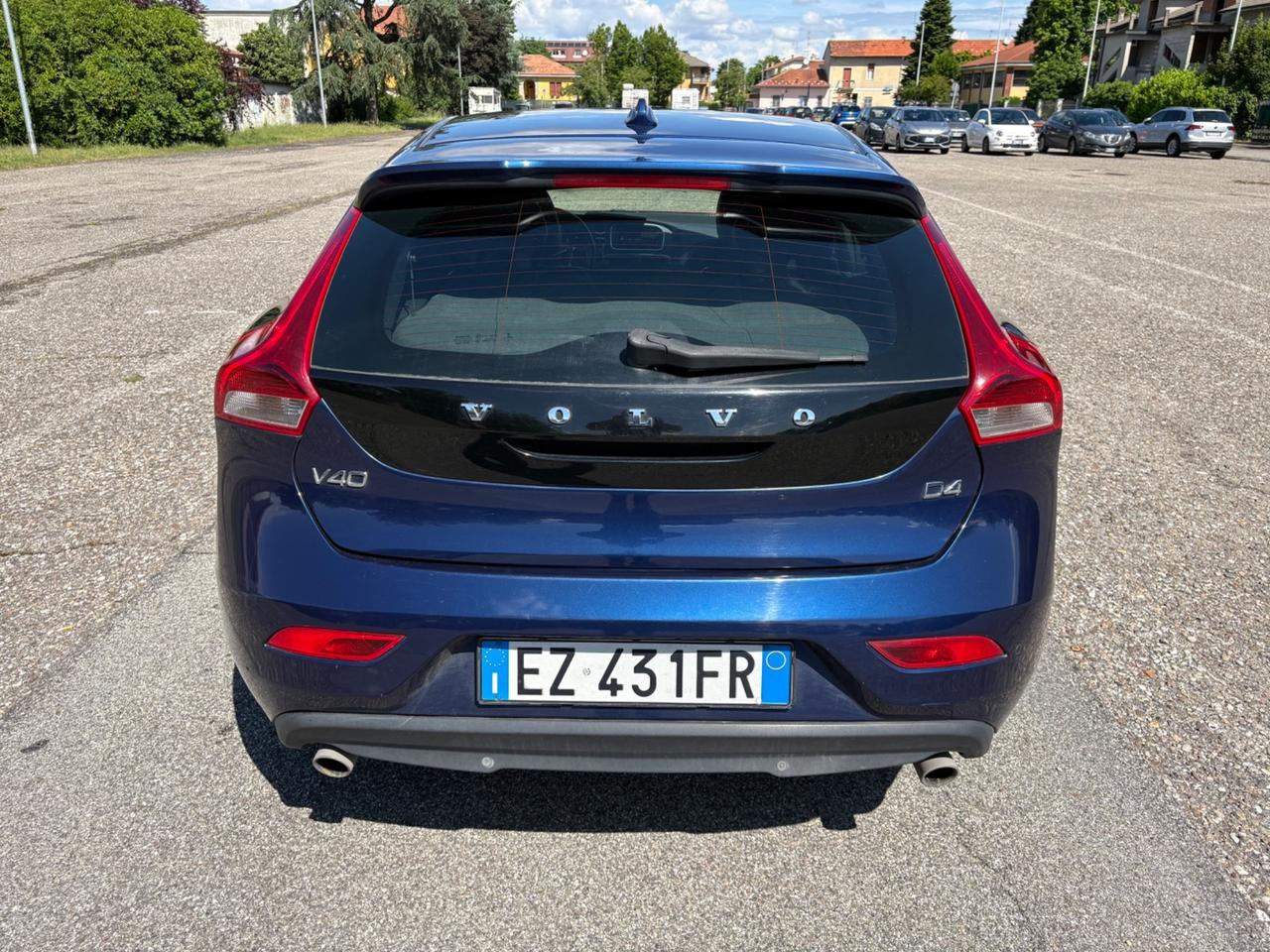 Volvo V40 D4 R-design Momentum Ocean 190cv EU6