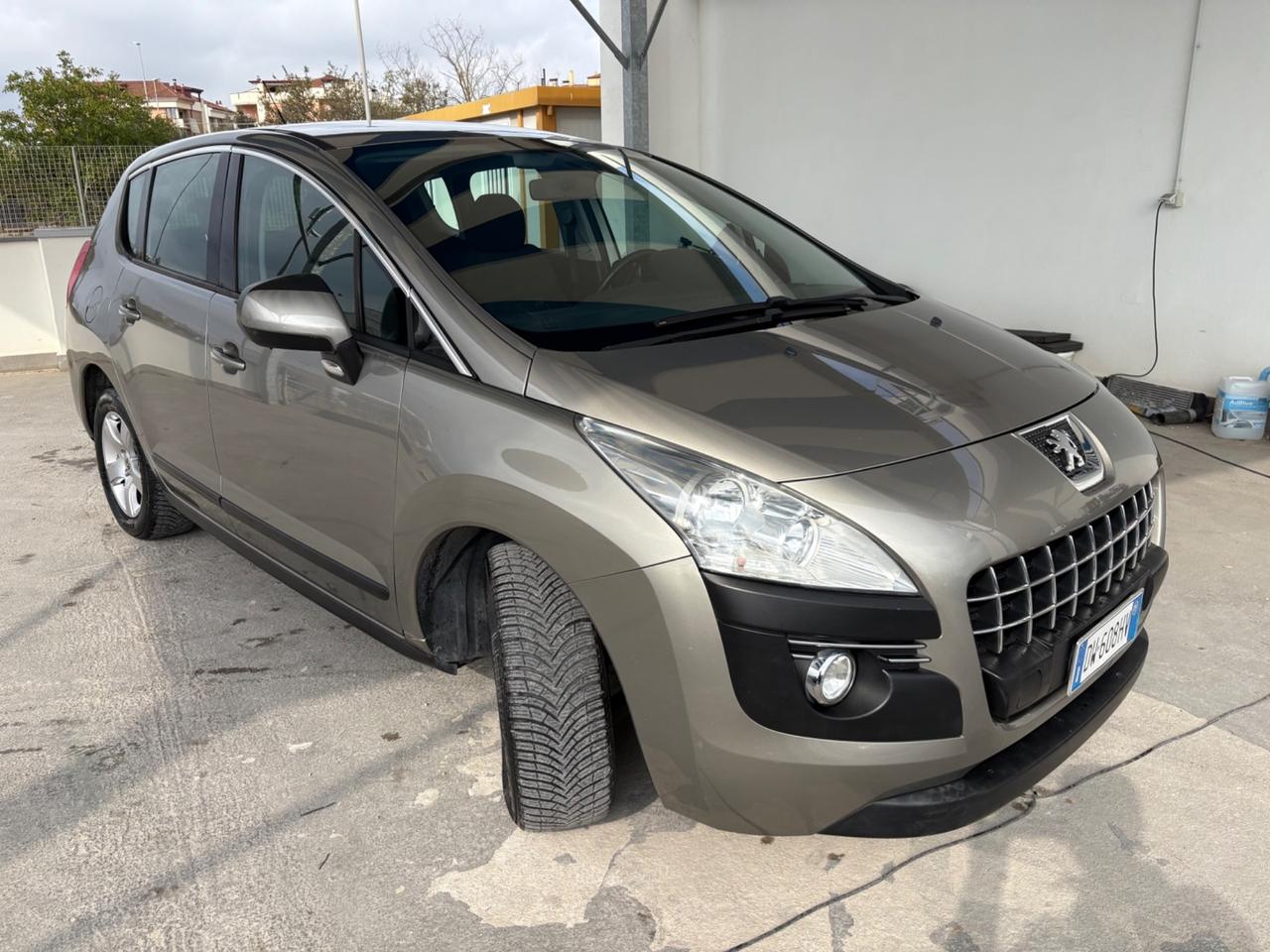 Peugeot 3008 1.6 HDi 110CV Tecno