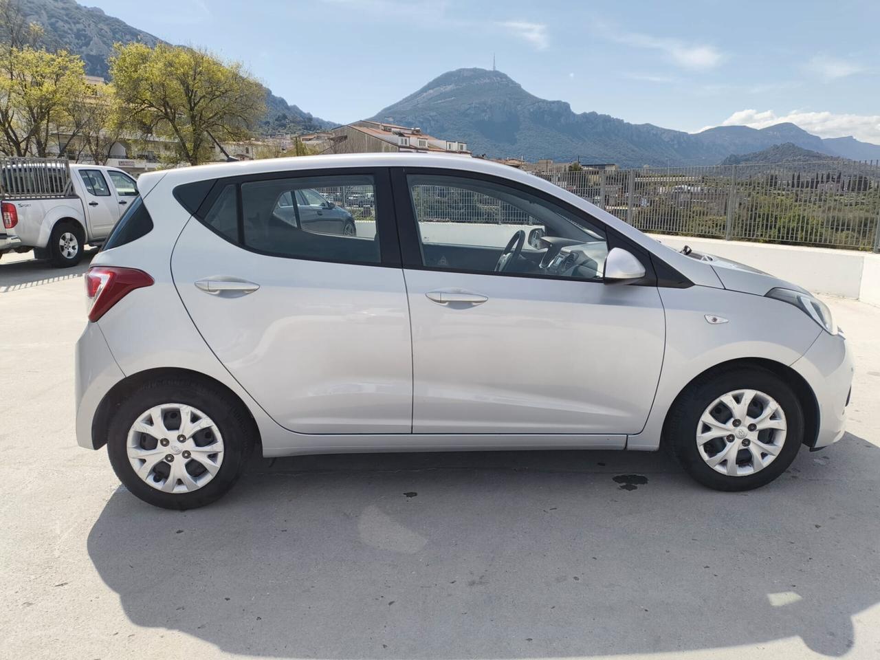 Hyundai i10 1.0 MPI Login A/T