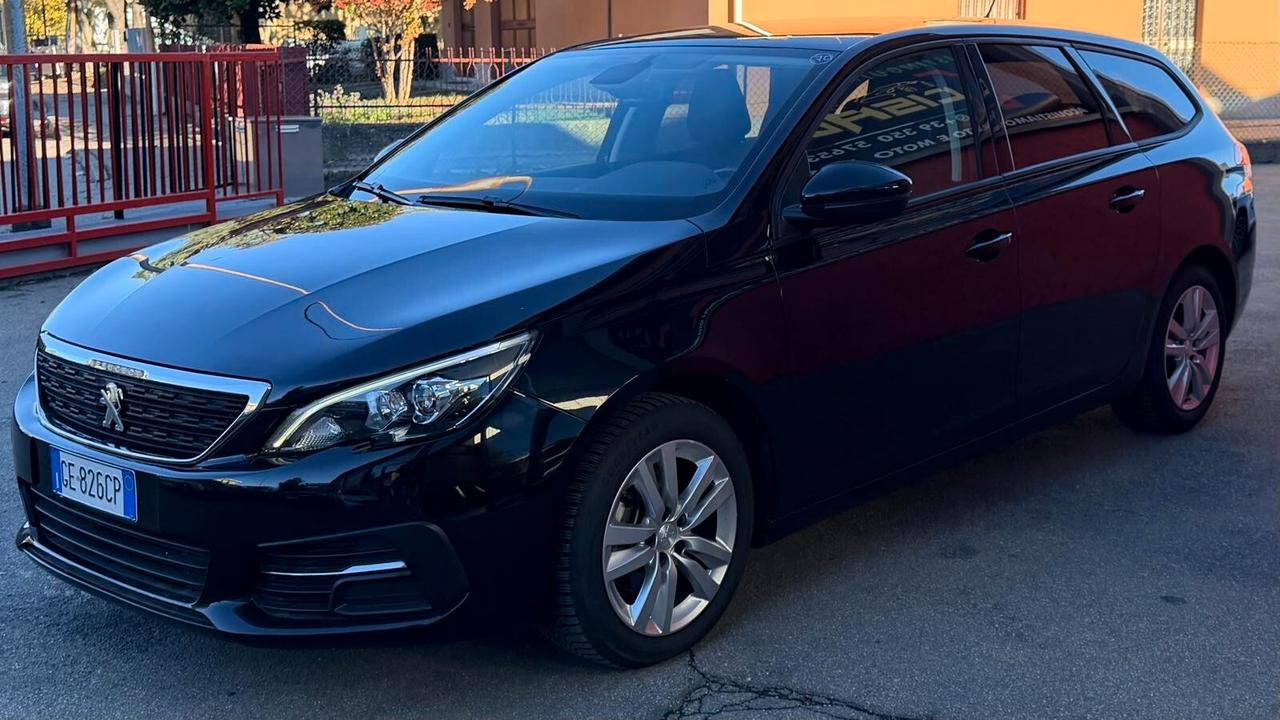 Peugeot 308 BlueHDi 130 S&S SW Active