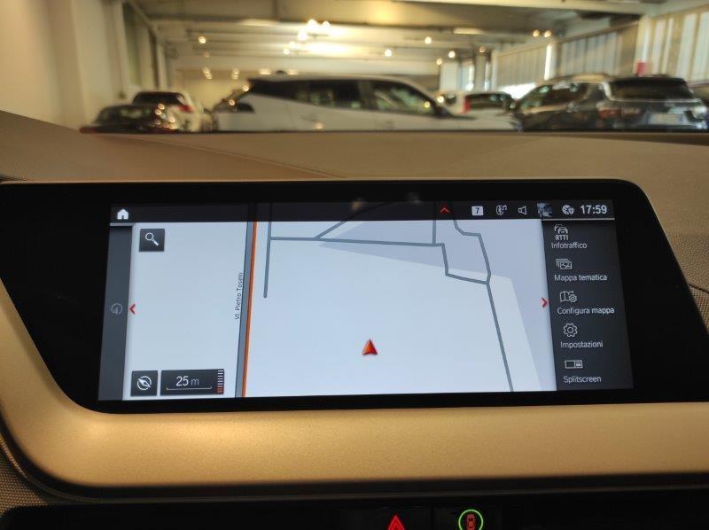 BMW Serie 1 (F40) - 116d 5p. Business Advantage